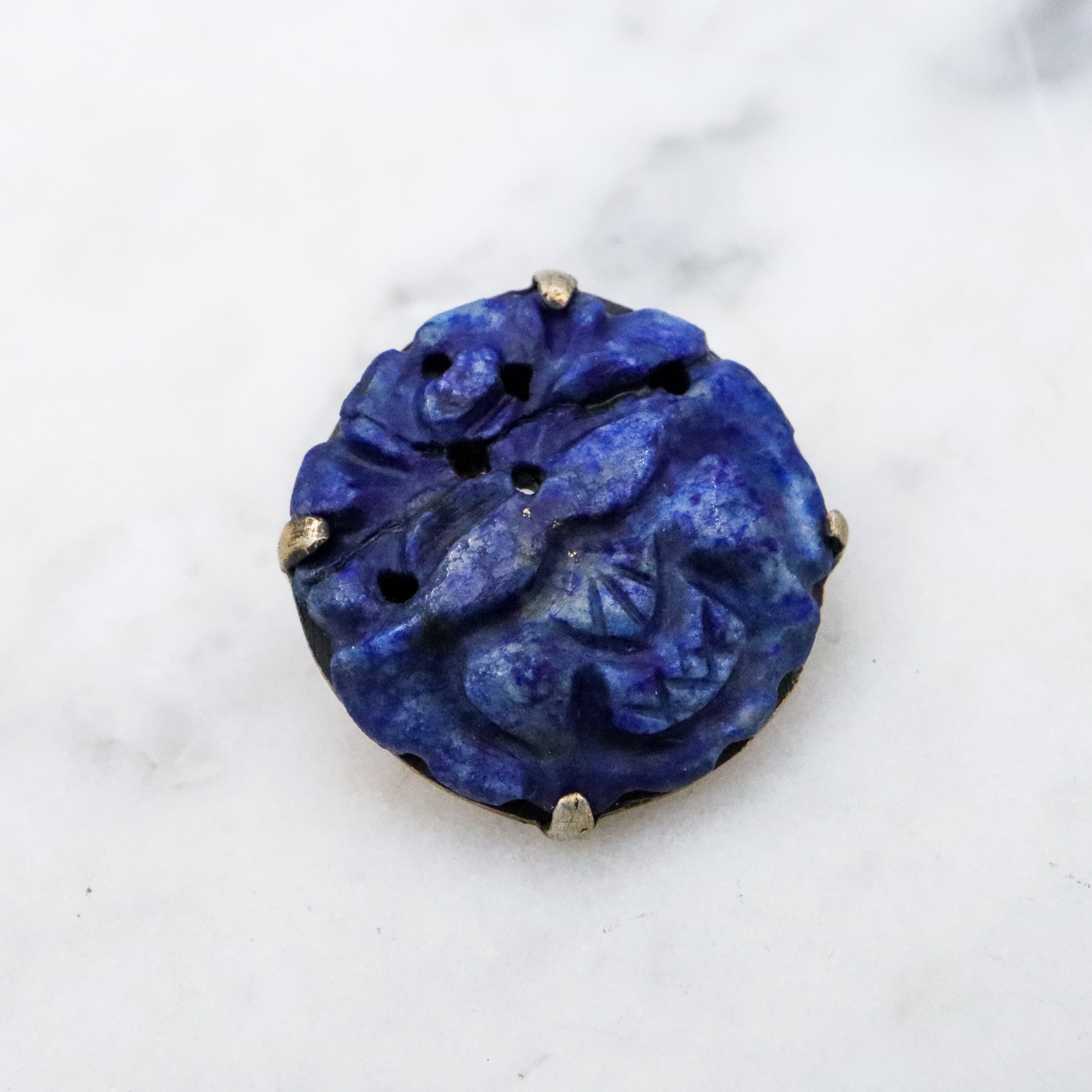 Antique Art Deco Chinese carved lapis silver button